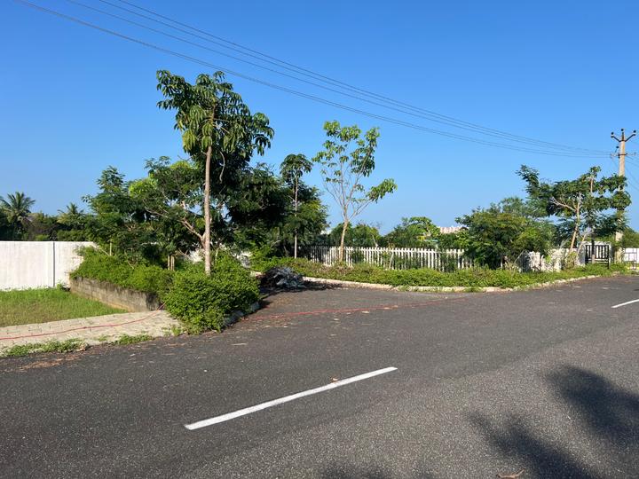 Nandhavanam Main Image 1