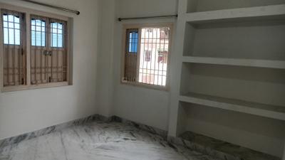 Bedroom Image of 850 Sq.ft 2 BHK Independent House for rent in Khemnichak Patna for Rs. 10000