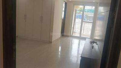Bedroom Image of 2250 Sq.ft 3 BHK Builder Floor for rent in South Extension II New Delhi for Rs. 160000