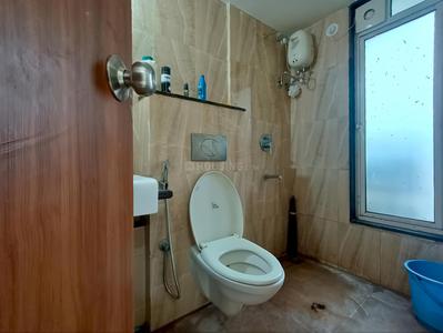 Image of 850 Sq.ft 2 BHK Apartment / Flat for rent in Lodha Amara, Kolshet, Thane for Rs. 32000