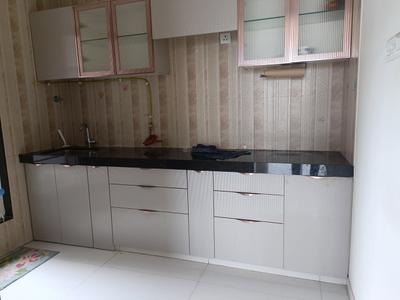 Kitchen Image of 750 Sq.ft 1.5 BHK Apartment / Flat for rent in Sheth Zuri, Thane West Thane for Rs. 40000