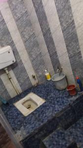 Bathroom Image of 400 Sq.ft 1 RK Independent House for rent in Amausi Lucknow for Rs. 3500