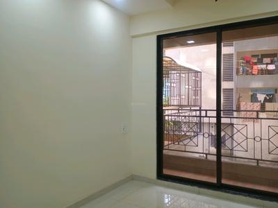Living Room Image of 960 Sq.ft 2 BHK Apartment / Flat for sale in Runwal Gardens by Runwal Enterprises, Dombivli East Thane for Rs. 5952000