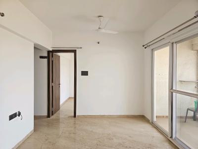 Living Room Image of 1100 Sq.ft 2 BHK Apartment / Flat for sale in Pentagon Fortune East, Kharadi Pune for Rs. 12000000