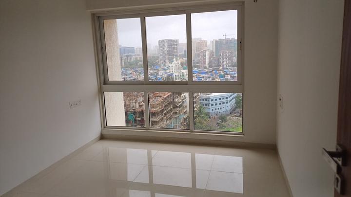 Romell Orbis Main Image 1