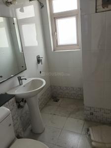 Image of 1600 Sq.ft 3 BHK Apartment / Flat for rent in CGHS Sabka Ghar Apartments, Sector 6 Dwarka, New Delhi for Rs. 40000
