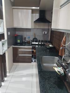 Kitchen Image of 460 Sq.ft 1 BHK Apartment / Flat for rent in Mahaveer Meridian, JP Nagar Bengaluru for Rs. 23000