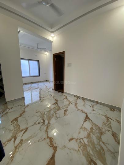 Grow space elegance Main Image 1