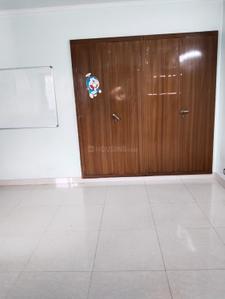 Hall Image of 1200 Sq.ft 2 BHK Apartment / Flat for rent in Batla Apartments, Patparganj New Delhi for Rs. 37000
