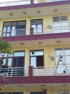Image of 969 Sq.ft 2.5 BHK Independent House for rent in Omicron II, Greater Noida for Rs. 17000