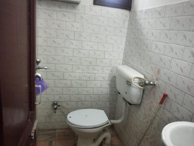 Bathroom Image of 1200 Sq.ft 2 BHK Independent House for rent in Sector 45 Chandigarh for Rs. 28000