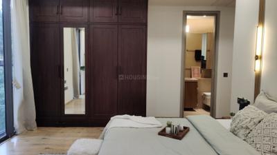 Bedroom Image of 1800 Sq.ft 4 BHK Apartment / Flat for sale in Rustomjee Seasons, Bandra East Mumbai for Rs. 119300000
