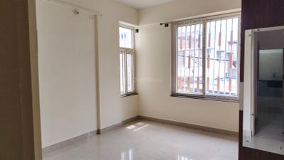 Bedroom Image of 975 Sq.ft 2 BHK Apartment / Flat for rent in Halasuru Bengaluru for Rs. 40000