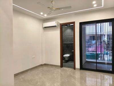 Bedroom Image of 2400 Sq.ft 4 BHK Builder Floor for sale in Paramount Luxury Floor Sushant Lok 3, Sector 57 Gurgaon for Rs. 35680000