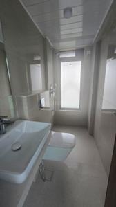 Image of 895 Sq.ft 2 BHK Apartment / Flat for rent in Arkade Pearl 1, Vile Parle East, Mumbai for Rs. 85000