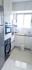Kitchen Image of 600 Sq.ft 1 BHK Apartment / Flat for sale in Hiranandani Highland A B C D And E Wing, Powai Mumbai for Rs. 19000000