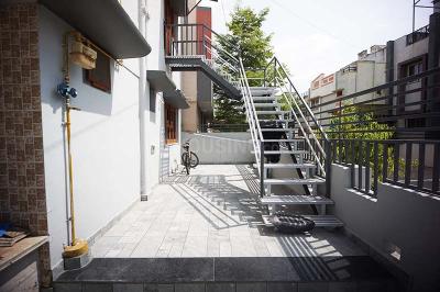 Balcony Image of 3150 Sq.ft 4 BHK Independent House for sale in Sargasan Gandhinagar for Rs. 39000000