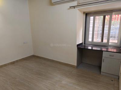 Bedroom Image of 1300 Sq.ft 2.5 BHK Apartment / Flat for sale in DDA Sector C Pocket 6, Vasant Kunj New Delhi for Rs. 36000000