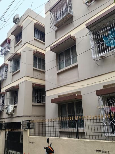 Dhakuria das para swimming pool near Main Image 1