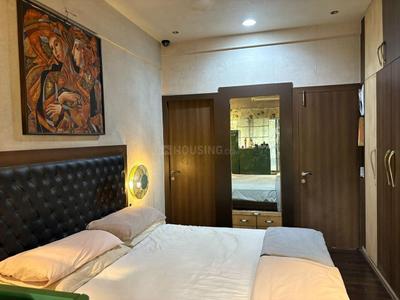 Bedroom Image of 600 Sq.ft 2 BHK Apartment / Flat for rent in Bandra West Mumbai for Rs. 150000