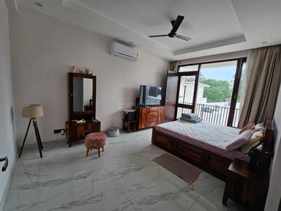 Bedroom Image of 2200 Sq.ft 3 BHK Builder Floor for rent in Ballupur Dehradun for Rs. 45000