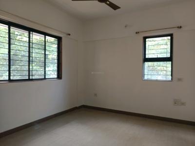 Bedroom Image of 1200 Sq.ft 2 BHK Apartment / Flat for sale in Magarpatta Jasminium, Magarpatta City Pune for Rs. 18000000