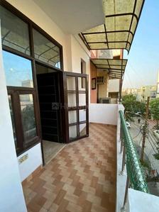 Balcony Image of 990 Sq.ft 1.5 BHK Builder Floor for rent in Sangam Apartment, Chhattarpur New Delhi for Rs. 9000