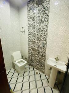 Image of 2250 Sq.ft 3 BHK Apartment / Flat for rent in Uttam Nagar, New Delhi for Rs. 25000