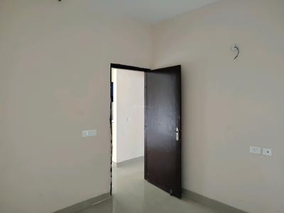 Bedroom Image of 920 Sq.ft 2.5 BHK Apartment / Flat for sale in Amrapali Dream Valley 2, Noida Extension Greater Noida for Rs. 6500000