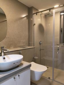 Bedroom Two Image of 1680 Sq.ft 3 BHK Apartment / Flat for sale in Piramal Mahalaxmi Central Tower 2, Worli Mumbai for Rs. 67500000