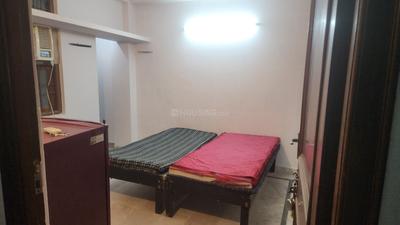 Bedroom Image of 300 Sq.ft 1 RK Studio for rent in Munirka New Delhi for Rs. 14000