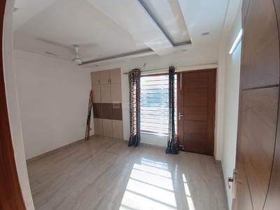 Bedroom Image of 2250 Sq.ft 3 BHK Builder Floor for rent in BPTP Pride Floors, Sector 77 Faridabad for Rs. 40000