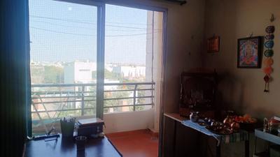 Balcony Image of 800 Sq.ft 2 BHK Apartment / Flat for rent in Sarthak Kalindi Mid Town and Kalindi Midtown Annexe, Dudhia Indore for Rs. 12500