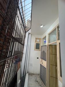 Balcony Image of 1050 Sq.ft 2 BHK Builder Floor for sale in Indirapuram Ghaziabad for Rs. 6000000