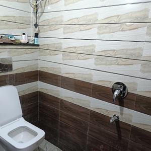 Bathroom Image of 2100 Sq.ft 4 BHK Independent House for sale in Tilak Nagar Indore for Rs. 13800000