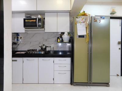 Kitchen Image of 1200 Sq.ft 2 BHK Apartment / Flat for rent in Olympia Tower, Byculla Mumbai for Rs. 100000
