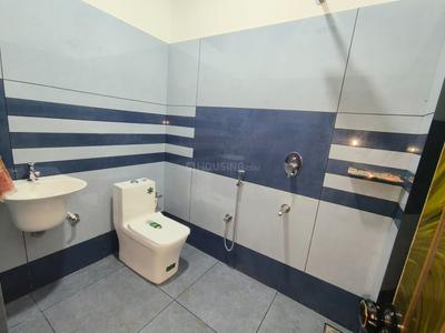 Bathroom Image of 2200 Sq.ft 4 BHK Independent House for sale in Koodothummal Wayanad for Rs. 9600000