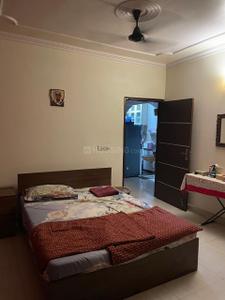 1 RK Independent Builder Floor
