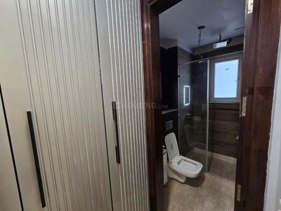 Bathroom Image of 1450 Sq.ft 3 BHK Builder Floor for sale in Janakpuri New Delhi for Rs. 25000000