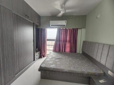 Bedroom Image of 1000 Sq.ft 2 BHK Apartment / Flat for rent in Godrej Green Glades, Jagatpur Ahmedabad for Rs. 28000