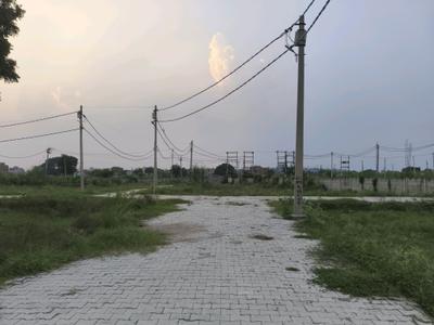 Image of 900 Sq.ft Residential Plot / Land for sale in Dhoom Manikpur, Greater Noida for Rs. 2900000