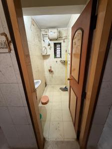 Bathroom Image of 1000 Sq.ft 2 BHK Apartment / Flat for sale in Navarang Plaza, Tingre Nagar Pune for Rs. 8000000