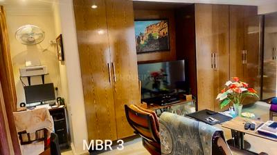 Bedroom Image of 3200 Sq.ft 4.5 BHK Apartment / Flat for sale in Prince Anwar Shah Connector Kolkata for Rs. 34500000