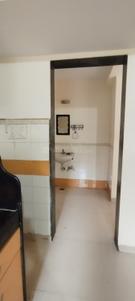 Kitchen Image of 850 Sq.ft 2 BHK Apartment / Flat for sale in Lodha Paradise, Thane West Thane for Rs. 10900000
