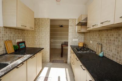 Kitchen Image of 1200 Sq.ft 2 BHK Apartment / Flat for sale in Godrej Oasis, Sector 88A Gurgaon for Rs. 14600000