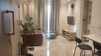 Living Room Image of 600 Sq.ft 1 BHK Apartment / Flat for rent in Hiranandani Regent Hill A B C D And E Wing, Powai Mumbai for Rs. 75000