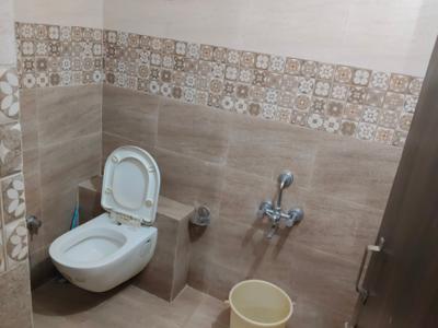 Image of 1900 Sq.ft 2 BHK Apartment / Flat for rent in Vastrapur, Ahmedabad for Rs. 30000