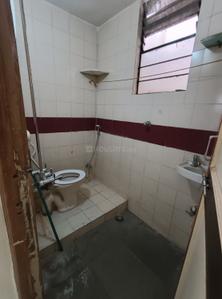 Bathroom Image of 1750 Sq.ft 3.5 BHK Apartment / Flat for rent in Dhankawade Patil Township, Dhankawadi Pune for Rs. 50000