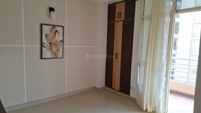 Bedroom Image of 950 Sq.ft 2 BHK Apartment / Flat for sale in Supertech Livingston, Crossings Republik Ghaziabad for Rs. 7600000