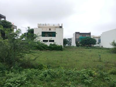 Image of 485 Sq.ft Residential Plot / Land for sale in Sector 76, Faridabad for Rs. 72750000